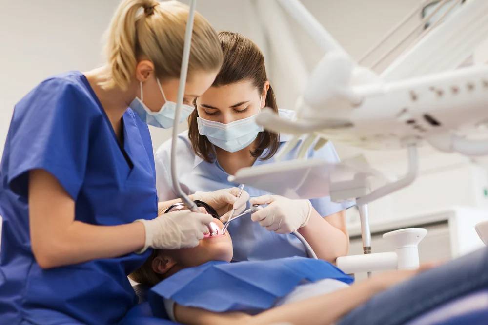 wisdom teeth removal in Shelburne