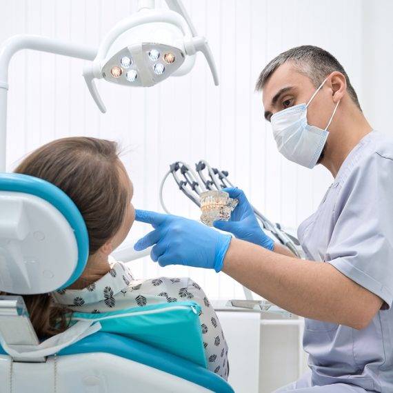 wisdom teeth removal in Shelburne