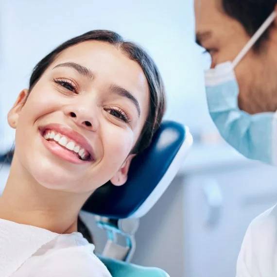 porcelain veneers in Shelburne